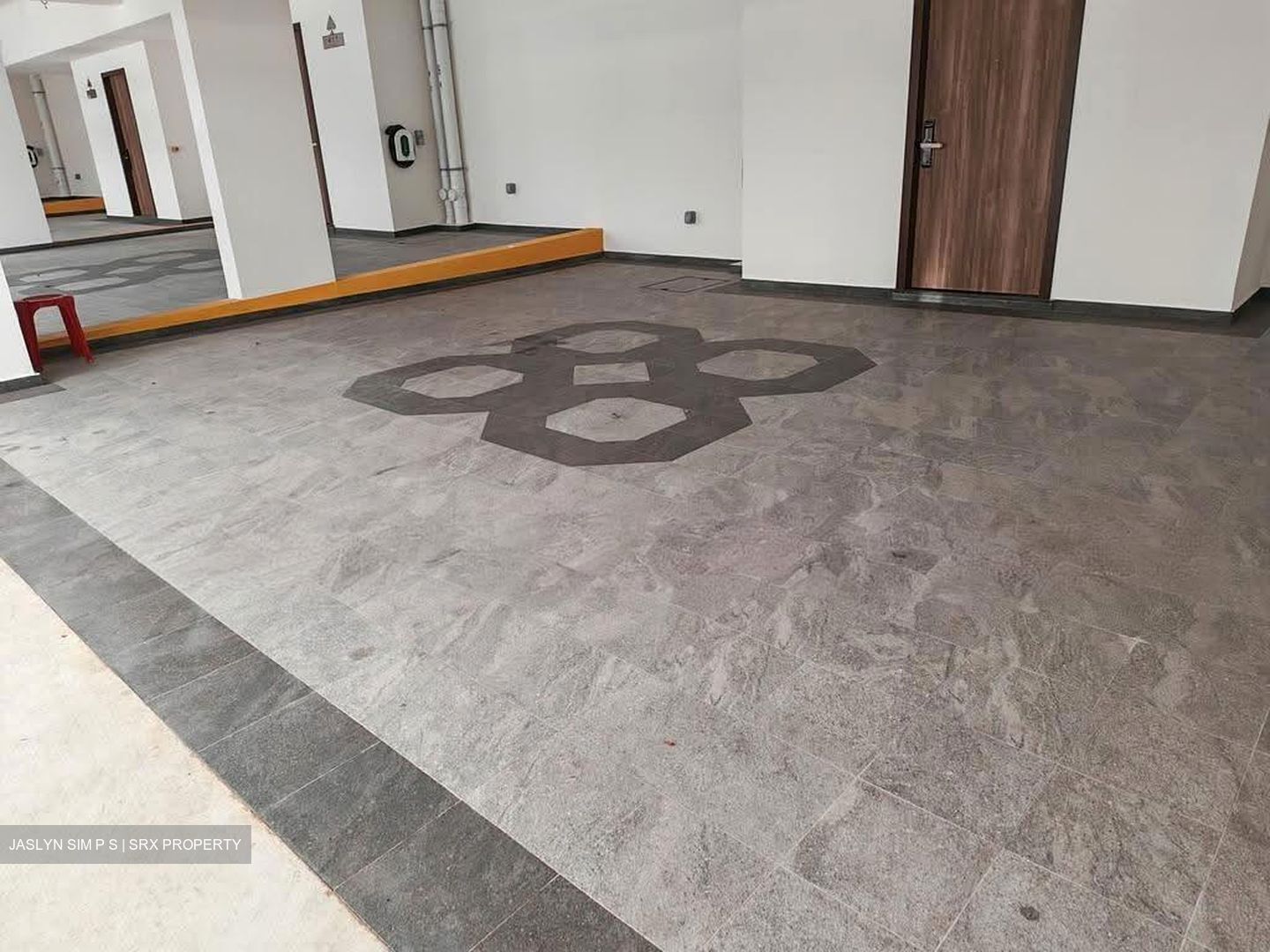 Belgravia Ace (D28), Terrace #614432771